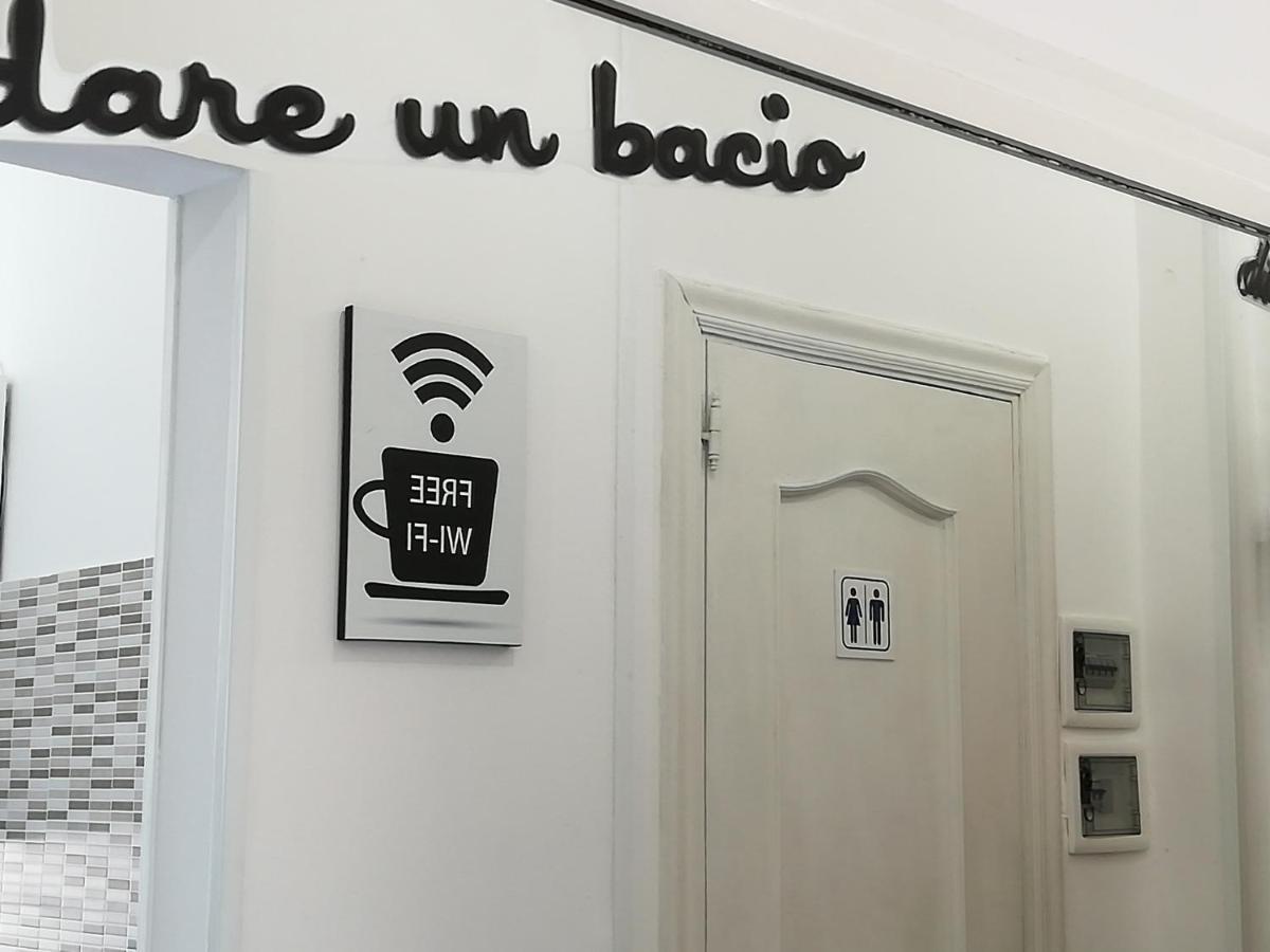Casa Mazzacane Bari appartamento con 2 camere da letto Esterno foto